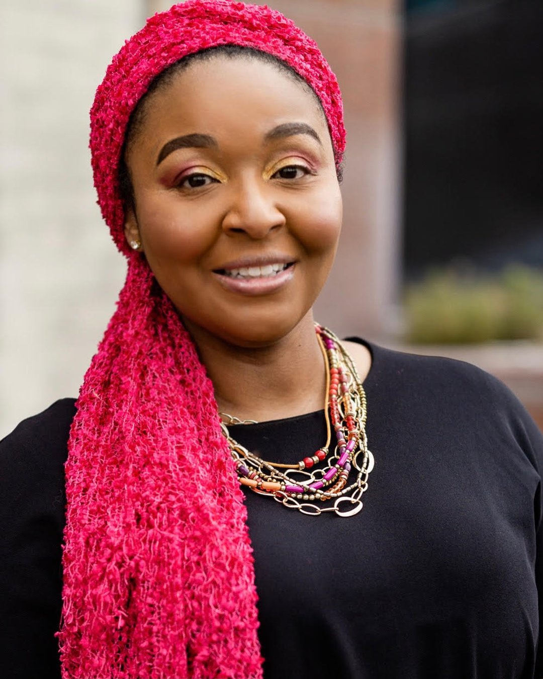 Ja'el “YaYa” Gordon — professional historian and genealogist